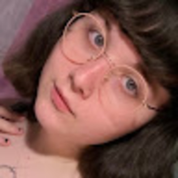 Meet your Posher, Misty - Picture 1 of 1